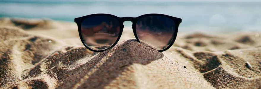 lunettes solaires essentielles pour des vacances a la plage